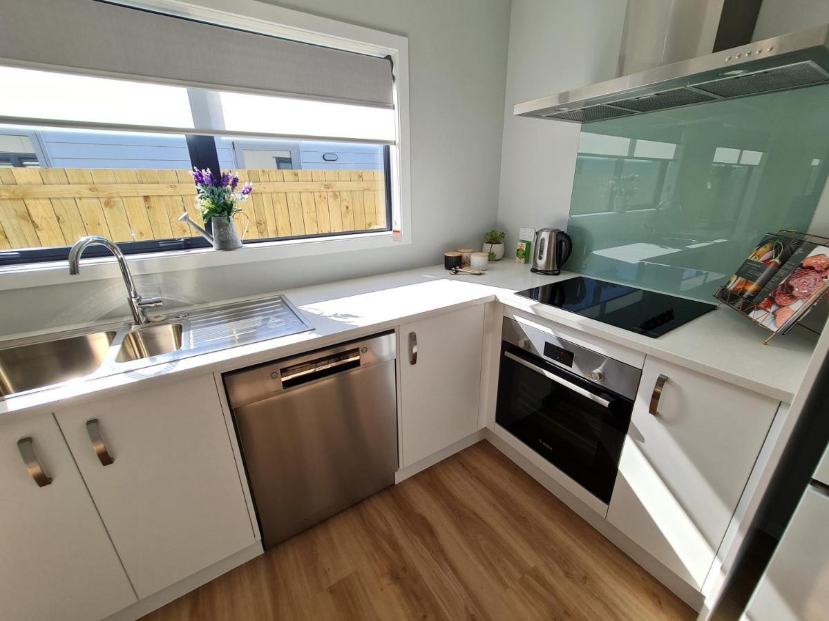 Brand New & Cosy In Kapiti - New 3-Bedrooms 4-Beds In Paraparaumu Ngoại thất bức ảnh